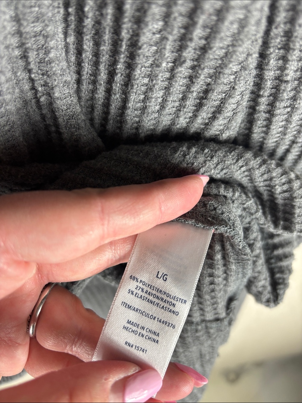 Splendid > Gray Soft Waffle Knit Long Sleeve Top Large - Picture 6 of 6